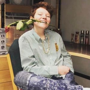 Meet your Posher, Caroline